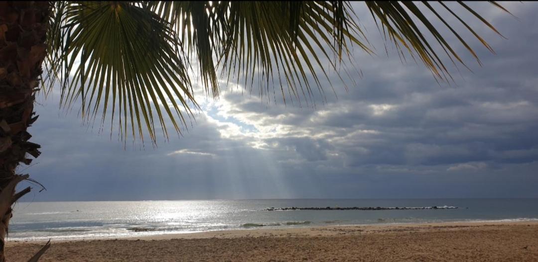 Acogedor Apartamento De Playa Puerto de Mazarron Bagian luar foto